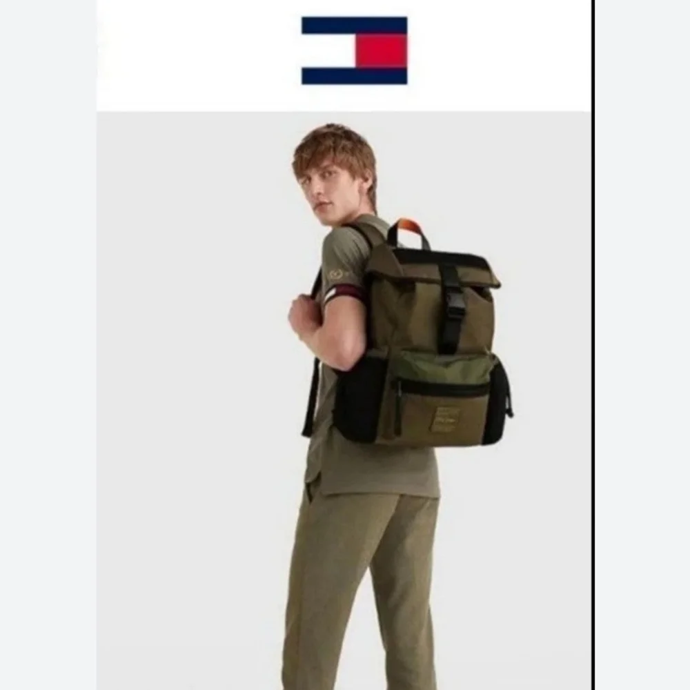 TOMMY HILFIGER MOCHILA SIGNATURE FLAP BACKPACK BNWT - RETIRED $200 1 Left!